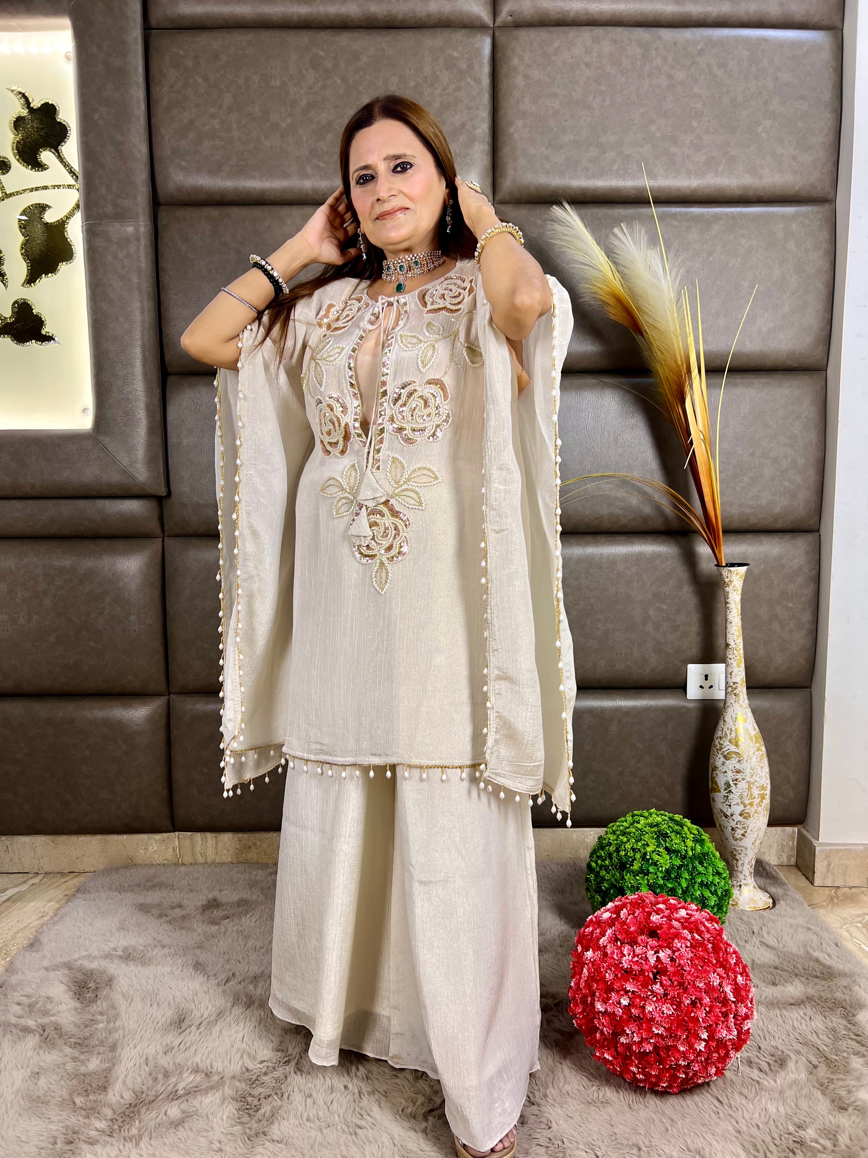 Petal work kaftaan - 3 piece set
