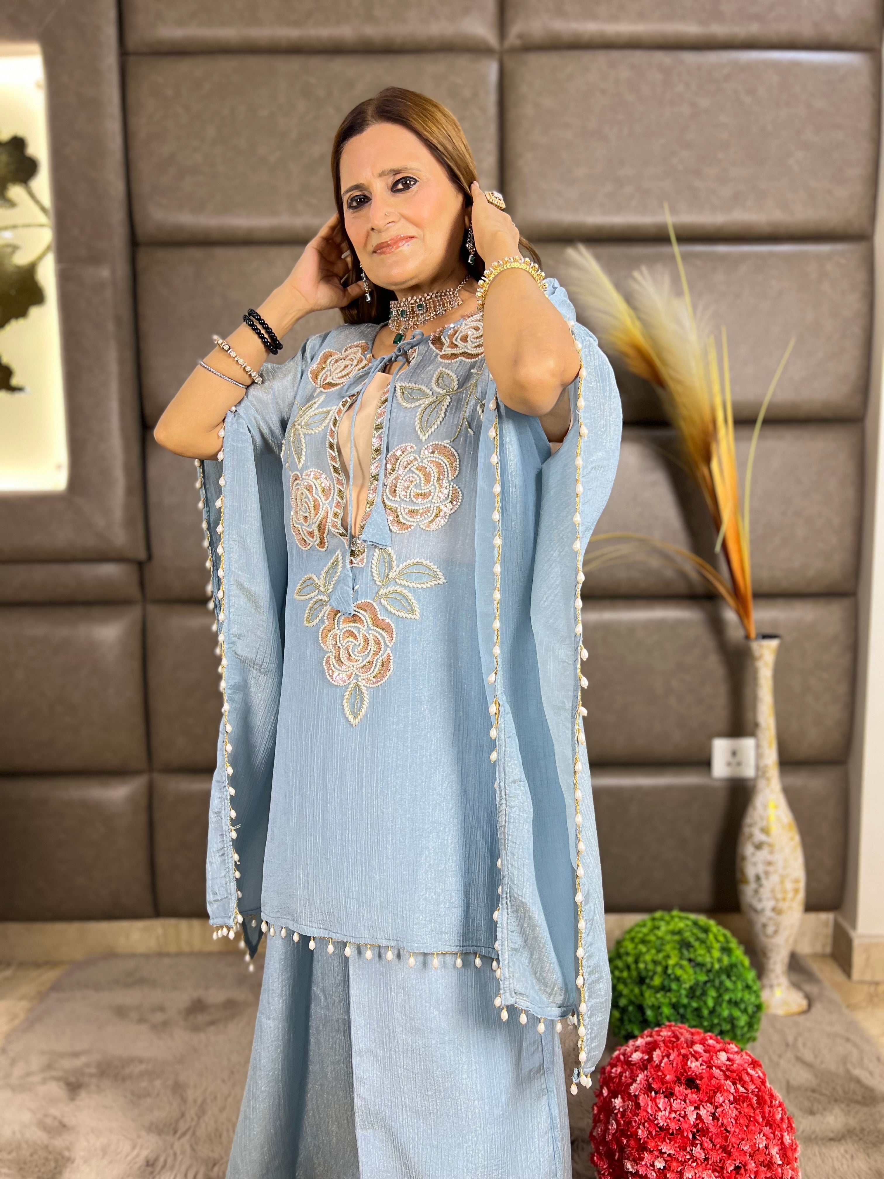 Petal work kaftaan - 3 piece set