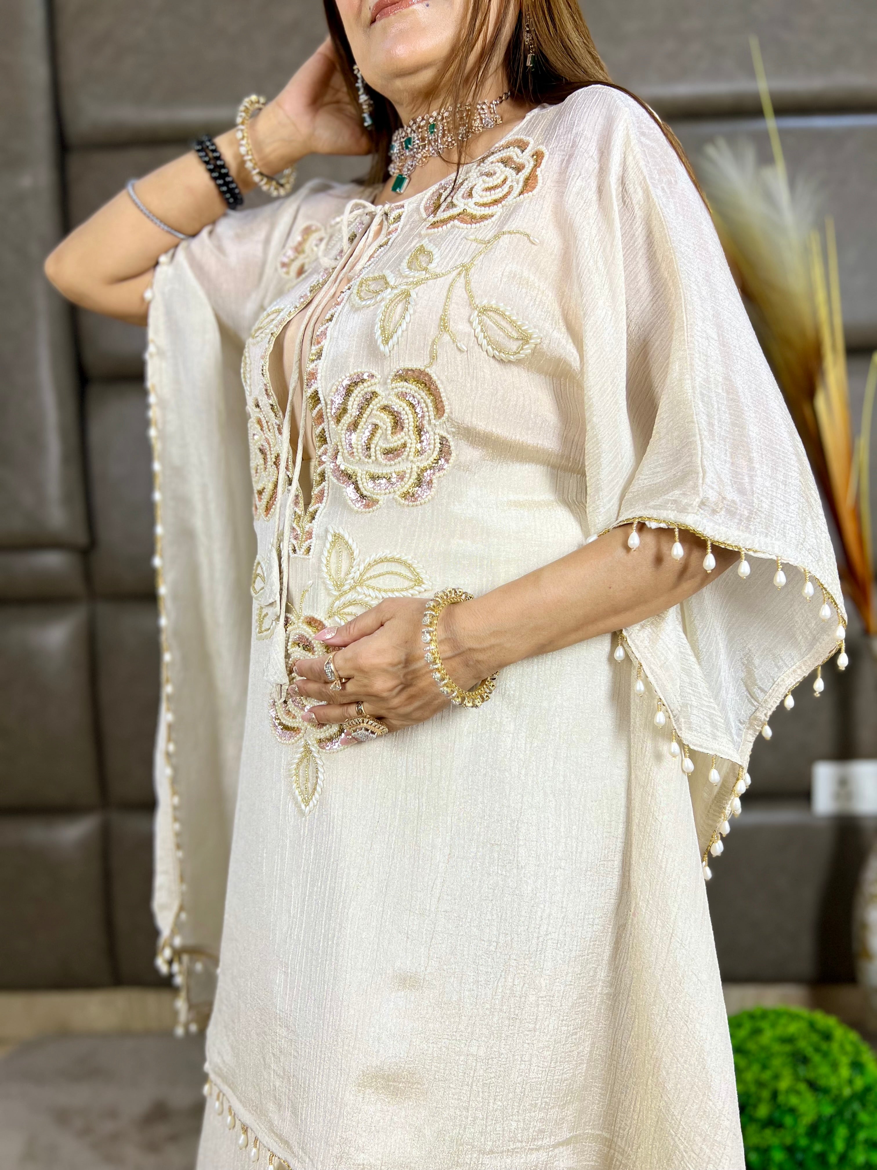 Petal work kaftaan - 3 piece set