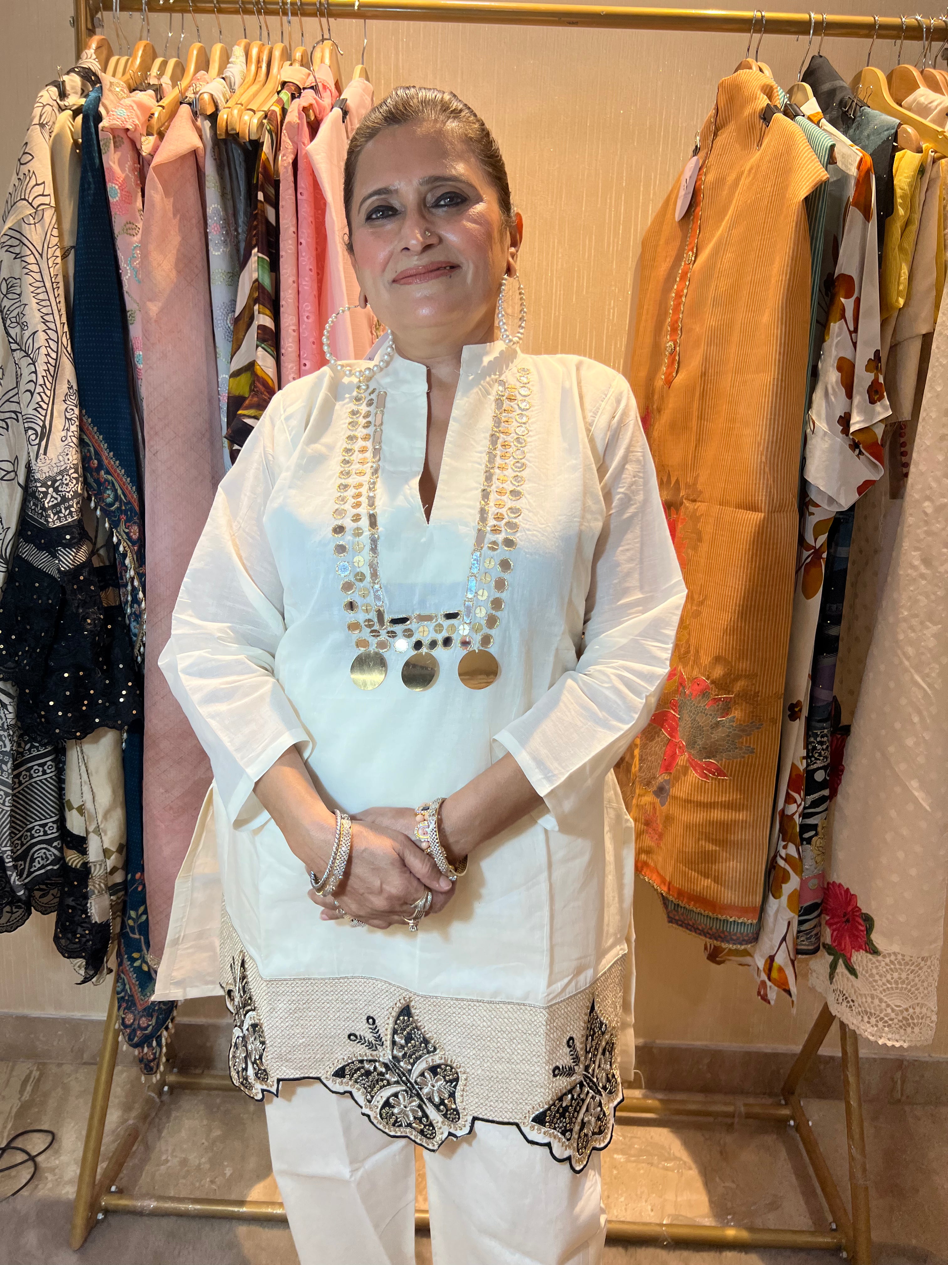 White butterfly cordset