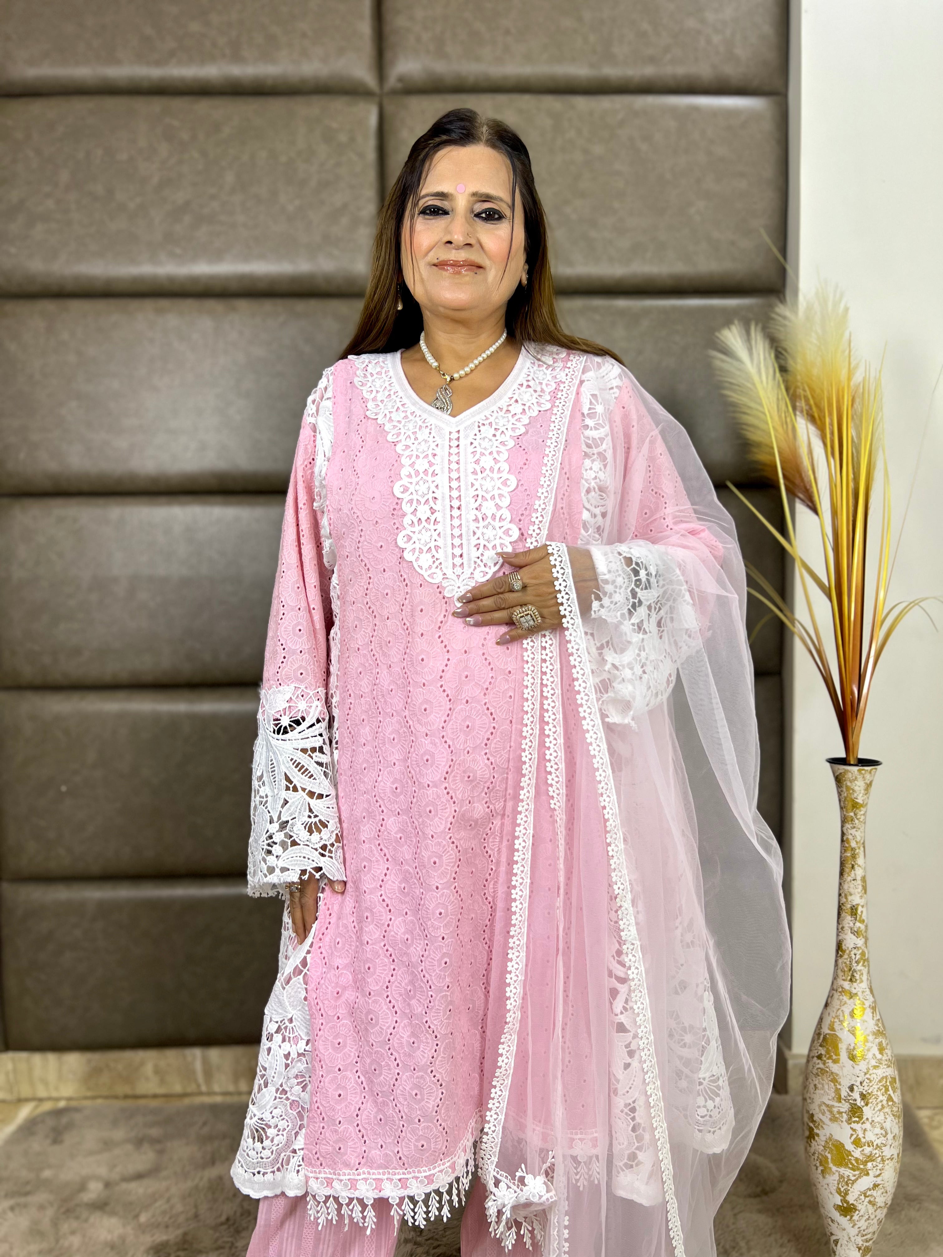 Pearl & pink chic